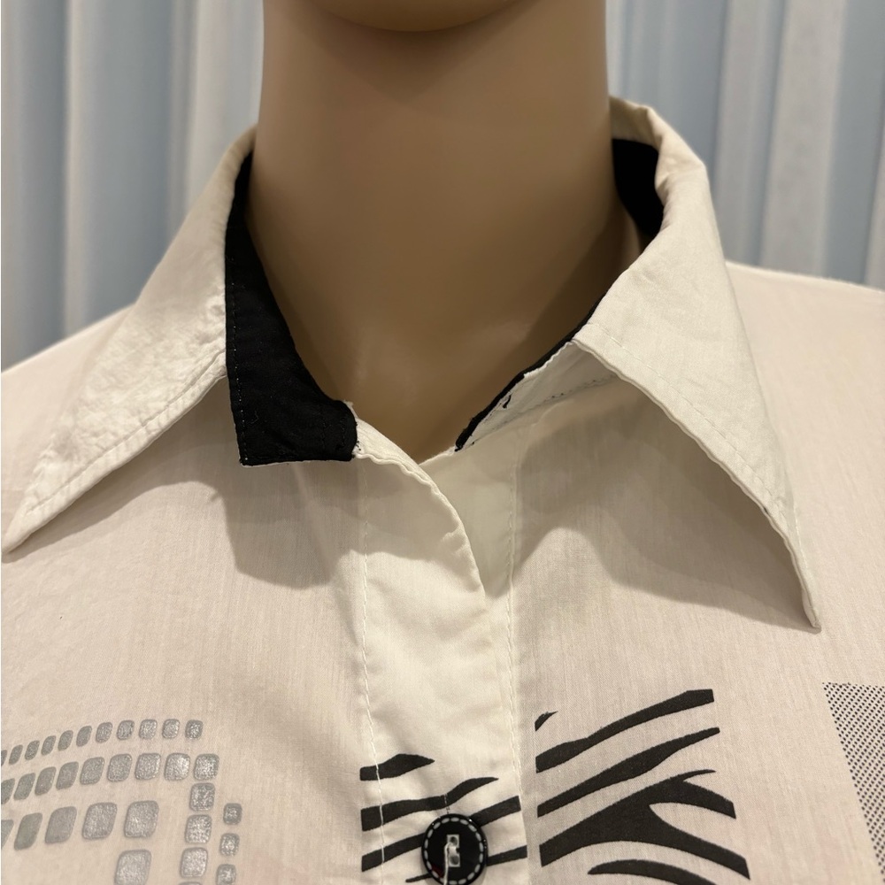 No label - Picture 2 of 9